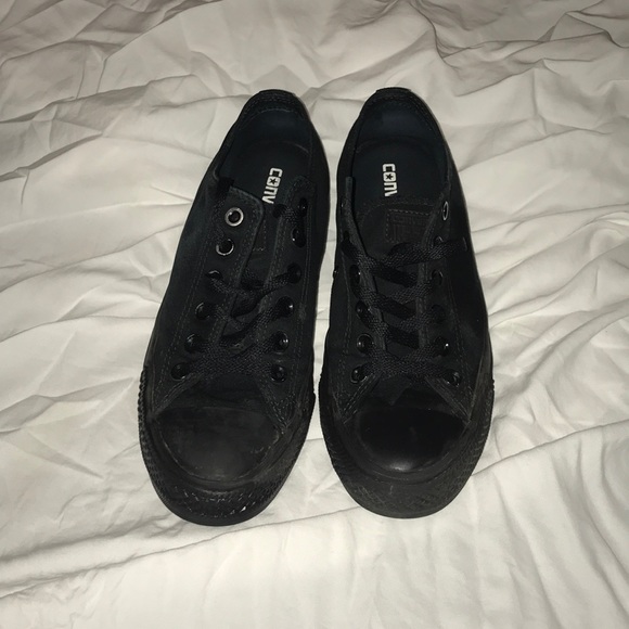 Converse Other - All Black Converse Size 6.5